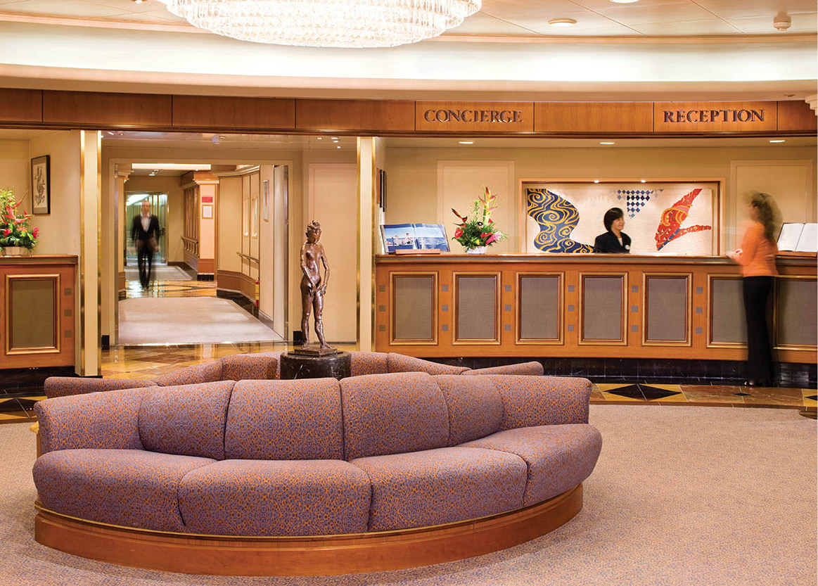 ss6136_1_BerlitzCruiseGuide_EC