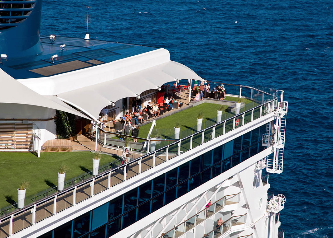 CEL_Aerial_Lawn_Club_BerlitzCruiseGuide_EC